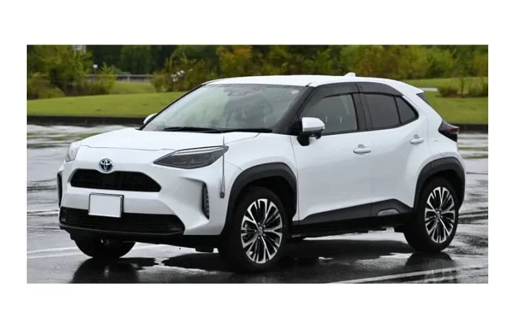 White Toyota Yaris Cross hybrid compact SUV for Limassol, from 65 euro a day